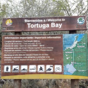 Reise Hunter Galapagos TortugaBay Welcome