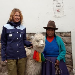 Reise Hunter Peru Cusco Alpaka Foto J
