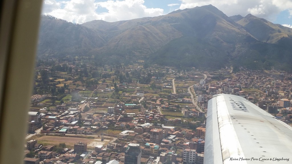 Reise Hunter Peru Anflug über Cusco