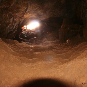 Reise Hunter Mongolei Höhle2