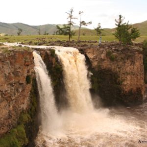 Reise Hunter Mongolei Wasserfall