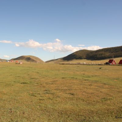Reise Hunter Mongolei Übernachtung Holzhaus3