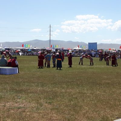 Reise Hunter Mongolei Nadaam Fest Ringen2